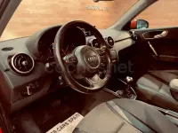 Usado Audi A1 Sportback Attraction 90 CV (66 kW) 2012 Rojo Utilitario