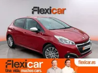 Usado Peugeot 208 Access 82 CV (60 kW) 2017 Rojo Utilitario
