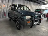 Usado Nissan Terrano SE 100 CV (73 kW) 1995 Verde SUV