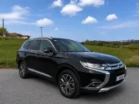 Usado Mitsubishi Outlander Motion 150 CV (110 kW) 2016 Negro SUV