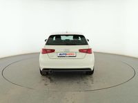 Usado Audi A3 Attraction 110 CV (80 kW) 2015 Blanco Berlina