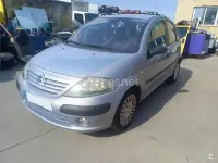 Usado Citroën C3 Exclusive 70 CV (51 kW) 2004 Gris / plata Berlina