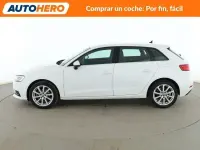 Usado Audi A3 Design 116 CV (85 kW) 2018 Blanco Berlina