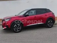Usado Peugeot 2008 GT 130 CV (95 kW) 2021 Rojo SUV