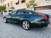 Usado Jaguar XJ Portfolio 275 CV (202 kW) 2012 Verde Berlina