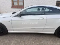 Usado Mercedes E500 Avantgarde 388 CV (285 kW) 2010 Blanco Coupe