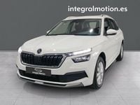 Usado Skoda Kamiq Ambition 110 CV (80 kW) 2021 Blanco SUV