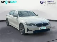 Usado BMW 318 Sport Line 150 CV (110 kW) 2020 Blanco Berlina