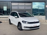 Usado VW Touran Advance 122 CV (89 kW) 2022 Blanco Monovolumen