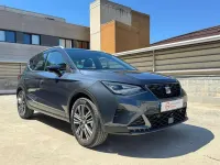 Usado Seat Arona FR 116 CV (85 kW) 2025 Gris SUV