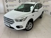 Usado Ford Kuga Titanium 120 CV (88 kW) 2019 Blanco SUV