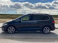 Usado VW Touran Sportline 150 CV (110 kW) 2020 Gris / plata Monovolumen