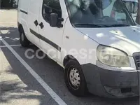 Usado Fiat Doblò 105 CV (77 kW) 2009 Blanco Monovolumen