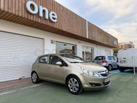Usado Opel Corsa Cosmo 90 HP (66 kW) 2009 Bege Citadino