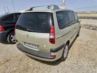 Usado Peugeot 807 130 CV (95 kW) 2005 Blanco Monovolumen