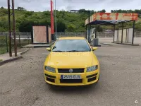 Usado Fiat Stilo Racing 103 CV (75 kW) 2005 Amarillo Berlina