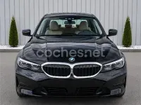 Usado BMW 320e Comfort Edition 204 CV (150 kW) 2022 Negro Berlina