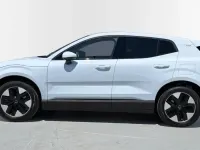 Usado Volvo EX30 Core 200 kW (272 CV) 2025 SUV
