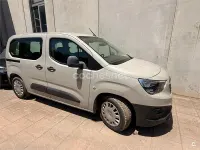 Usado Opel Combo Life Expression 110 CV (80 kW) 2019 Blanco Monovolumen