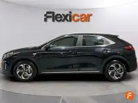 Usado Kia XCeed 160 HP (117 kW) 2023 Preto SUV