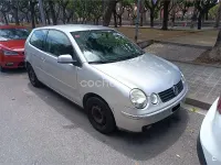 Usado VW Polo Trendline 75 CV (55 kW) 2004 Gris / plata Utilitario