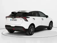 Usado MG MG4 EV Luxury 150 kW (204 HP) 2023 Branco Citadino