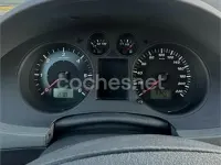 Usado Seat Ibiza Stella 100 CV (73 kW) 2003 Verde Utilitario