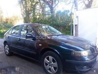 Usado Seat Leon Sport 105 CV (77 kW) 2004 Negro Utilitario