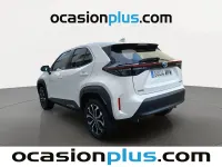 Usado Toyota Yaris Cross Active 116 CV (85 kW) 2024 Blanco SUV