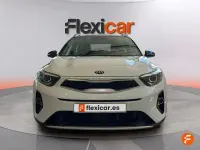Usado Kia Stonic 100 CV (73 kW) 2021 Blanco SUV