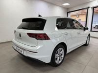 Usado VW Golf VIII Life 115 CV (84 kW) 2021 Blanco Berlina