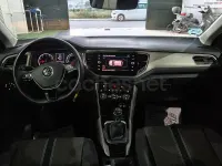 Usado VW T-Roc Advance 110 CV (80 kW) 2022 Negro SUV