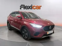 Usado MG ZS Comfort 106 CV (77 kW) 2023 Rojo SUV