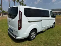 Usado Ford 300 Titanium 155 CV (114 kW) 2015 Blanco Monovolumen