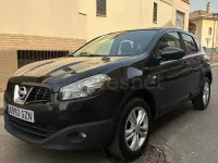 Usado Nissan Qashqai Acenta 110 CV (80 kW) 2010 Negro SUV