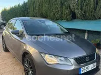 Usado Seat Leon CONNECT 110 CV (80 kW) 2017 Gris / plata Berlina