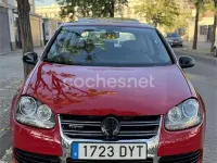 Usado VW Golf IV R 250 CV (183 kW) 2006 Rojo Berlina