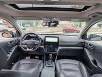 Usado Hyundai Ioniq Style 141 CV (103 kW) 2020 Gris Utilitario