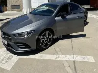 Usado Mercedes CLA180 136 CV (100 kW) 2023 Gris / plata Coupe