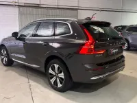 Usado Volvo XC60 Plus 350 CV (257 kW) 2023 Gris SUV