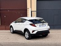 Usado Toyota C-HR Active 122 CV (89 kW) 2021 Blanco SUV