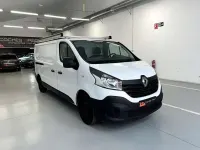 Usado Renault Trafic 145 CV (106 kW) 2018 Blanco Monovolumen