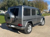 Usado Mercedes G350 211 CV (155 kW) 2011 Gris / plata SUV