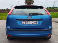 Usado Ford Focus Trend 100 CV (73 kW) 2005 Azul Berlina