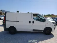Usado Opel Vivaro 114 CV (83 kW) 2012 Blanco Monovolumen