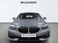 Usado BMW 118 Comfort Edition 136 CV (100 kW) 2024 Gris / plata Utilitario