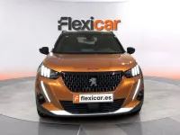 Usado Peugeot 2008 GT-line 131 CV (96 kW) 2020 Naranja SUV