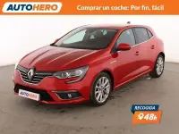Usado Renault Mégane IV Zen 110 CV (80 kW) 2017 Rojo Berlina