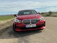 Usado BMW 120 Comfort Edition 190 CV (139 kW) 2021 Rojo Utilitario