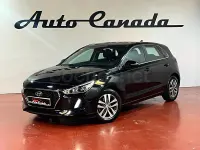 Usado Hyundai i30 120 CV (88 kW) 2017 Negro Berlina